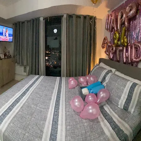 Condo Azure Staycation In Paranaque City View
